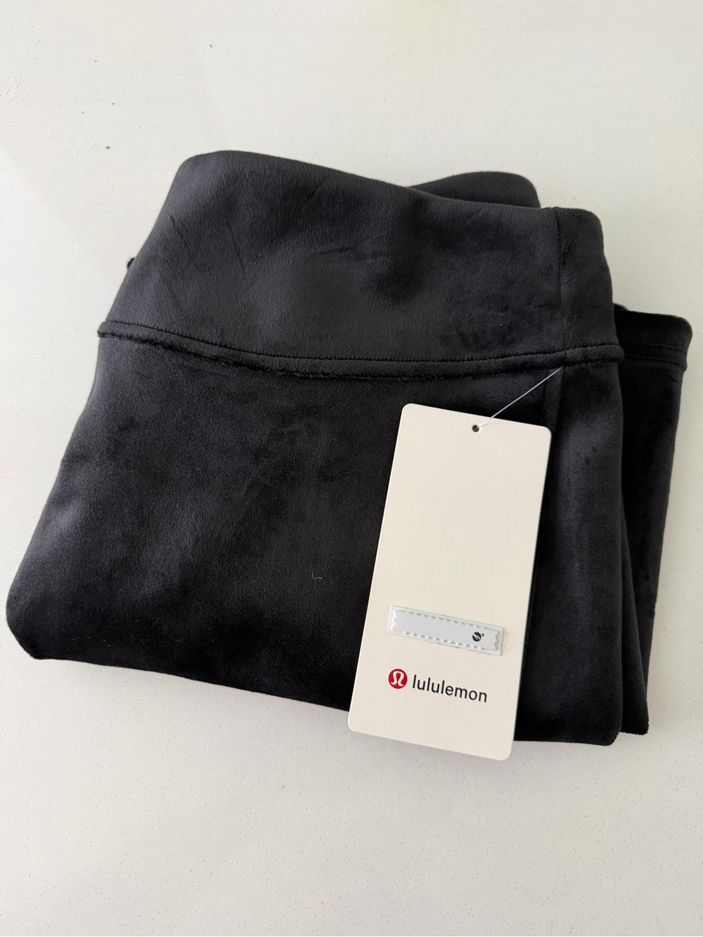 lululemon Scuba Mid-Rise Mini Skirt Velvet - Picture 5 of 6